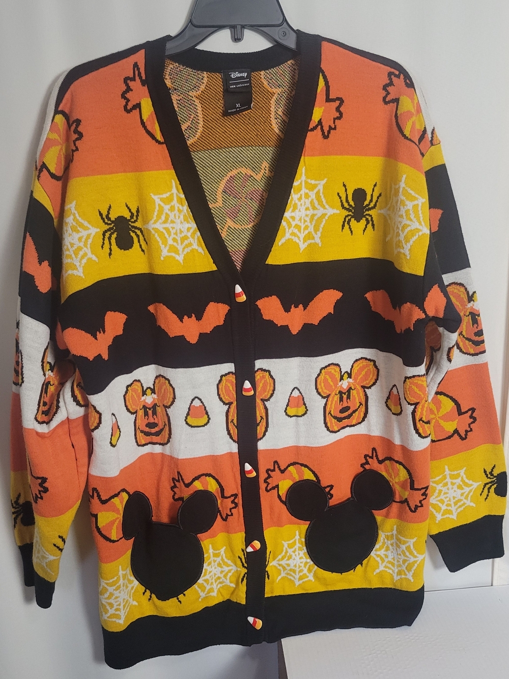 Disney Her Universe Hot Topic Mickey Mouse Candy Corn Halloween XL Sweater